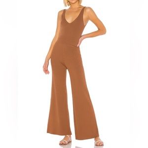 Line and dot knot brown two piece set - wide leg pants and tank top